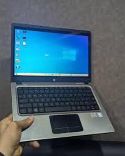 hp folio 13 core i5,4gb,128ssd,13inches,hdmi
