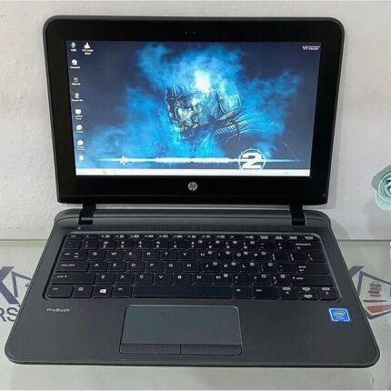 hp probook 11g2 core i3,4gb,128ssd,11.6inches
