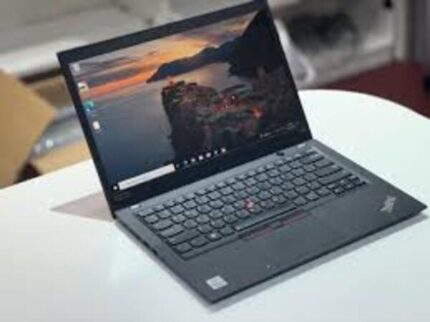 lenovo t14s core i5,8gb,256ssd,14inches,10th gen