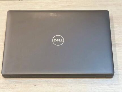 dell latitude 5400 core i7,8gb,256ssd,14inches,8th gen